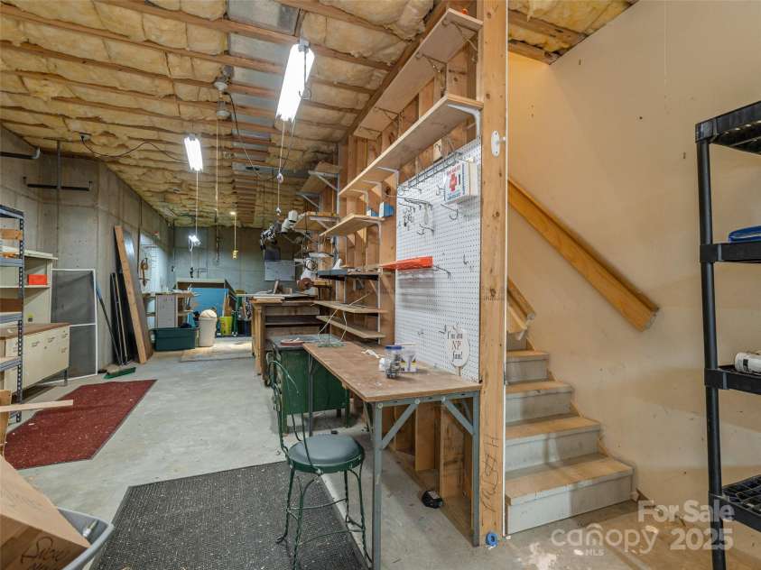 365 Jonathan Creek Drive, Etowah, NC 28729.  MLS# CAR4281995, YatesRealty ID 30445. 