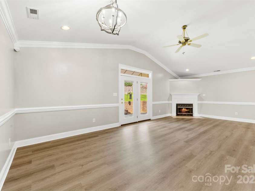 507 Birmingham Court, Rock Hill, SC 29732.  MLS# CAR4283776, YatesRealty ID 30446. 