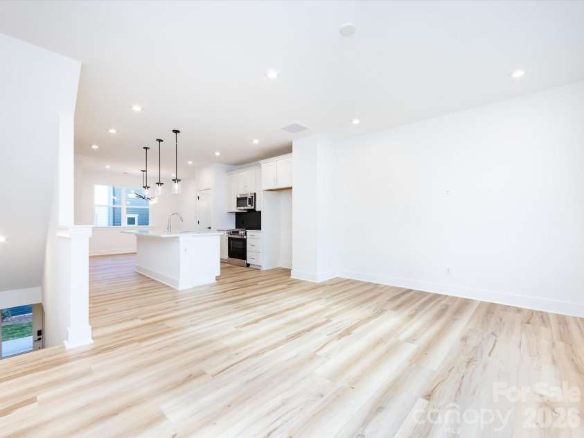 7022 Impulse Court, Charlotte, NC 28205.  MLS# CAR4349977, YatesRealty ID 30446. Light filled second floor
