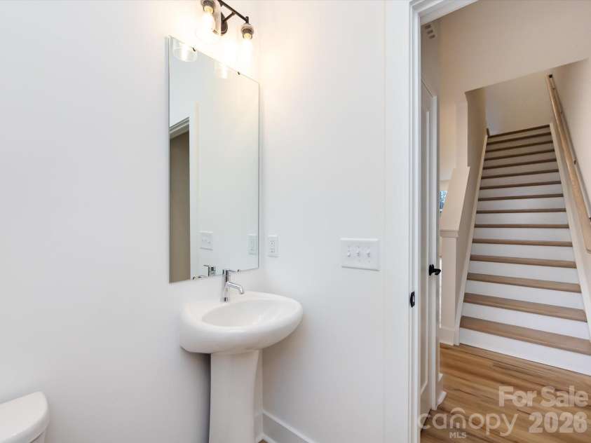 7022 Impulse Court, Charlotte, NC 28205.  MLS# CAR4349977, YatesRealty ID 30446. Second Floor Powder