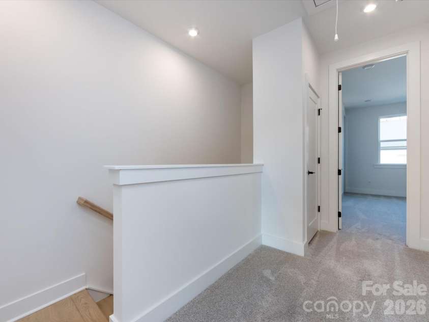 7022 Impulse Court, Charlotte, NC 28205.  MLS# CAR4349977, YatesRealty ID 30446. Third Floor Landing