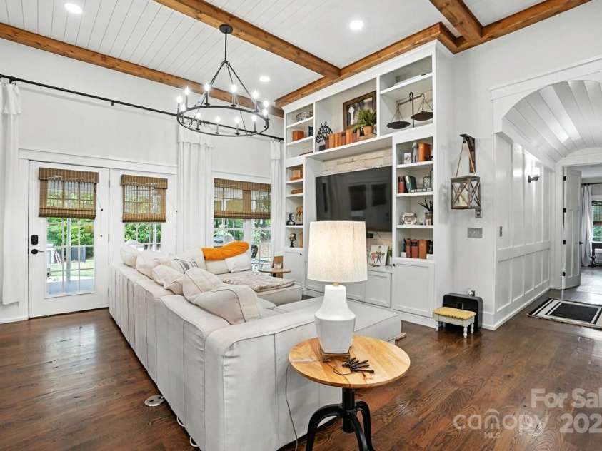 9034 Wingpoint Drive, Belmont, NC 28012.  MLS# CAR4286179, YatesRealty ID 30448. 