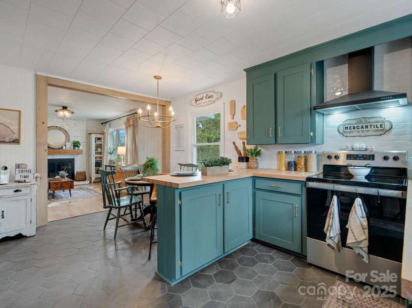5622 Rocky River Road, Monroe, NC 28112.  MLS# CAR4227394, YatesRealty ID 3045. 