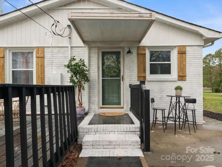 5622 Rocky River Road, Monroe, NC 28112.  MLS# CAR4227394, YatesRealty ID 3045. 