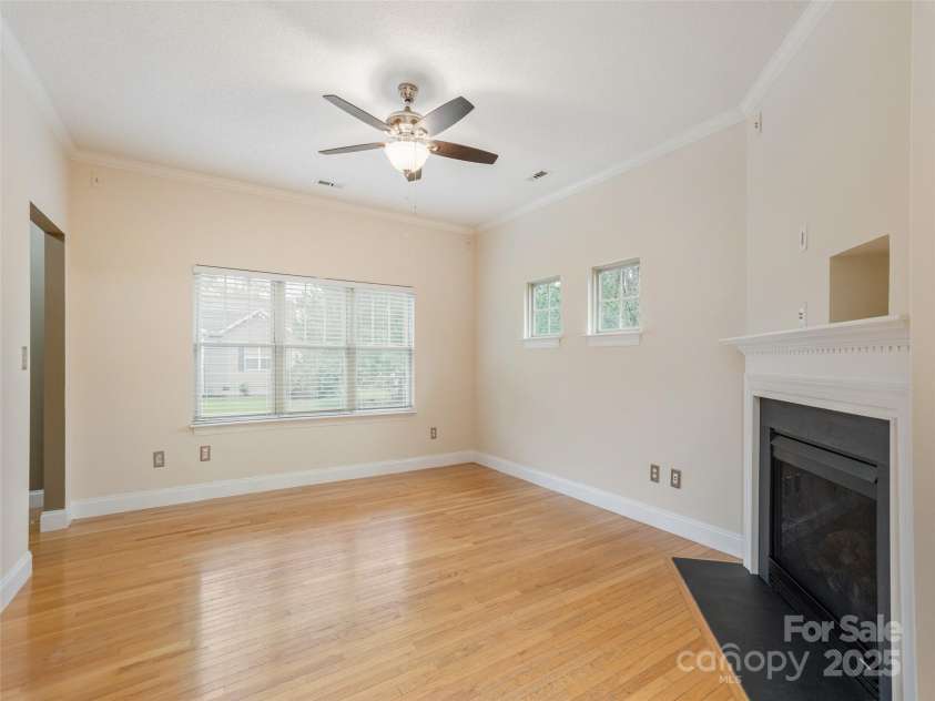 174 Springfield Meadow Drive, Etowah, NC 28729.  MLS# CAR4286217, YatesRealty ID 30450. 
