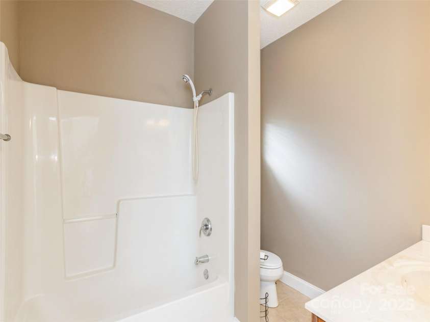 174 Springfield Meadow Drive, Etowah, NC 28729.  MLS# CAR4286217, YatesRealty ID 30450. 