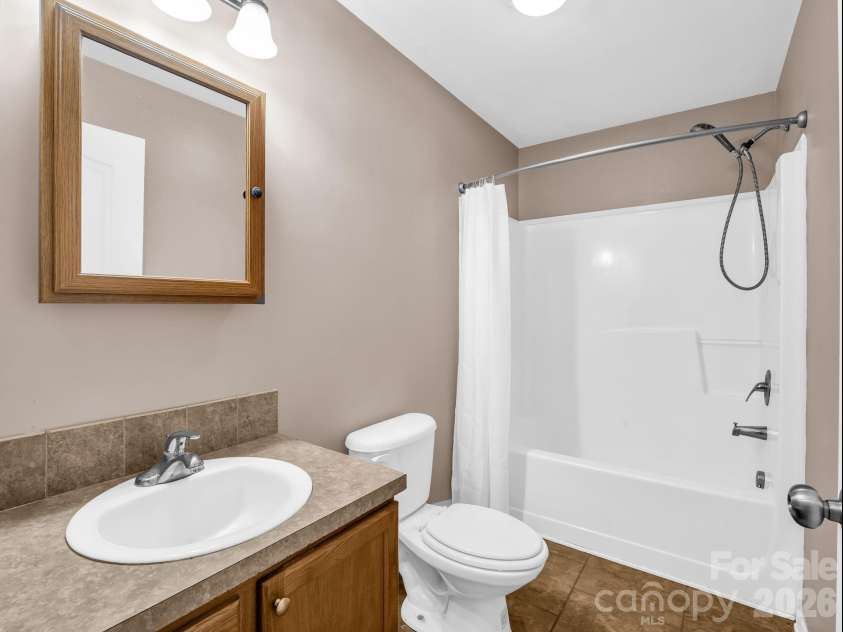 663 Landrum Road, Columbus, NC 28722.  MLS# CAR4315052, YatesRealty ID 30450. Hall Bath