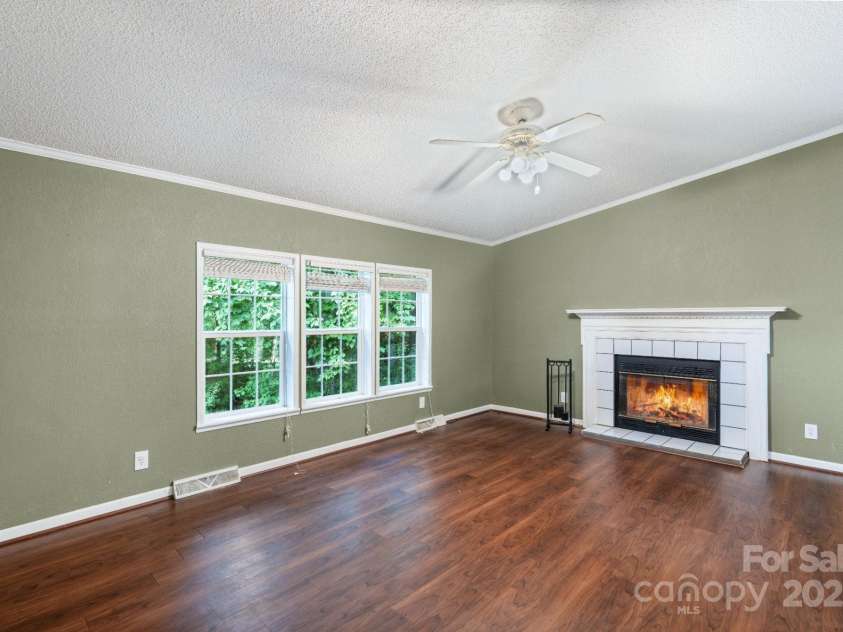 184 Deja Lane, Cleveland, NC 27013.  MLS# CAR4287110, YatesRealty ID 30452. 