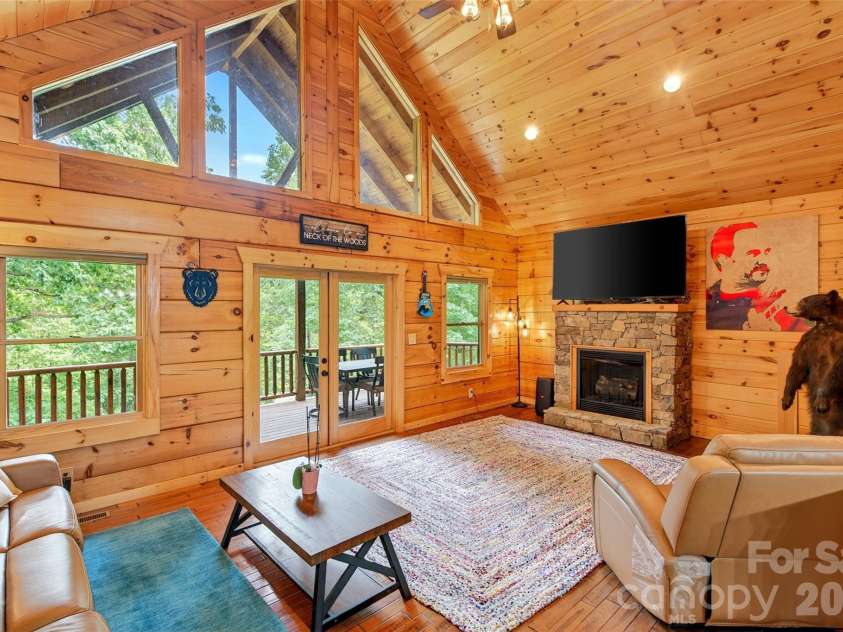 34 Waterfall Drive, Marion, NC 28752.  MLS# CAR4381910, YatesRealty ID 30452. 