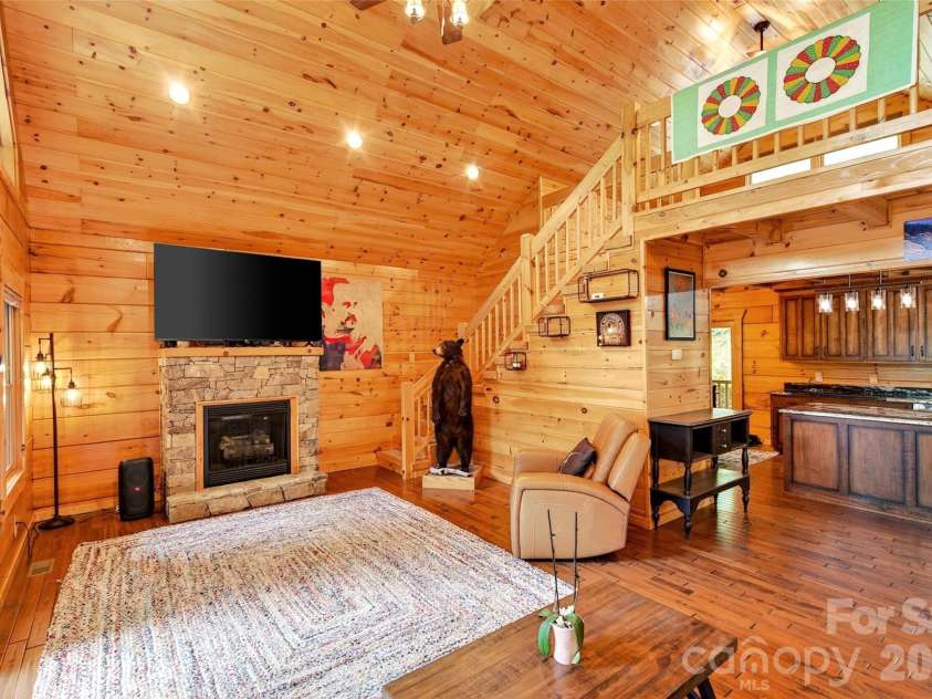34 Waterfall Drive, Marion, NC 28752.  MLS# CAR4381910, YatesRealty ID 30452. 