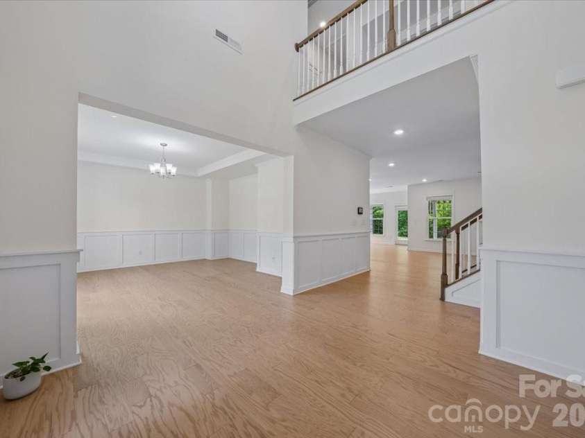 7202 Glenroe Drive, Huntersville, NC 28078.  MLS# CAR4376638, YatesRealty ID 30454. 