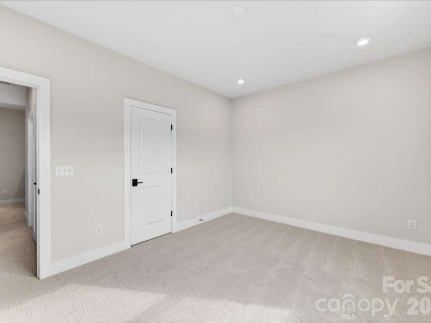 79 Seven Oaks Landing, Belmont, NC 28012.  MLS# CAR4387496, YatesRealty ID 30455. Second bedroom