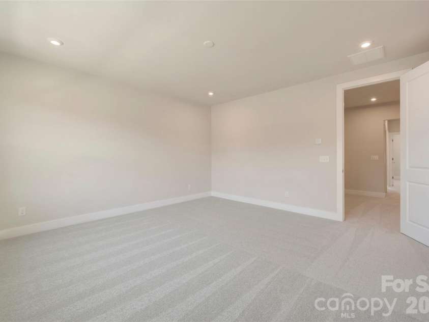 316 Ardmore Drive, Belmont, NC 28012.  MLS# CAR4387503, YatesRealty ID 30456. Secondary bedroom