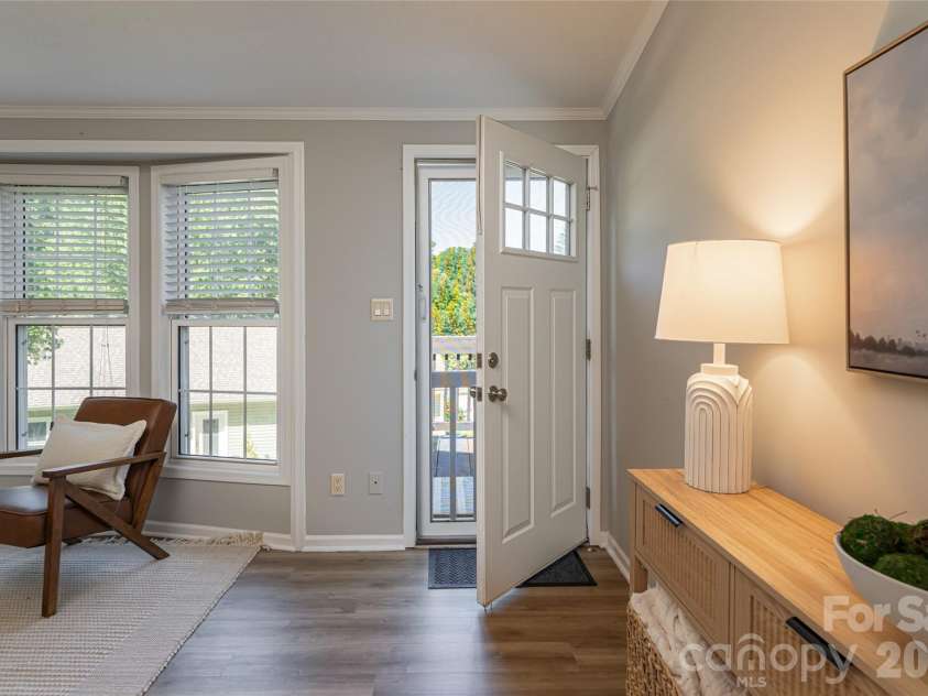 19 Sycamore Street, Asheville, NC 28804.  MLS# CAR4377706, YatesRealty ID 30457. 