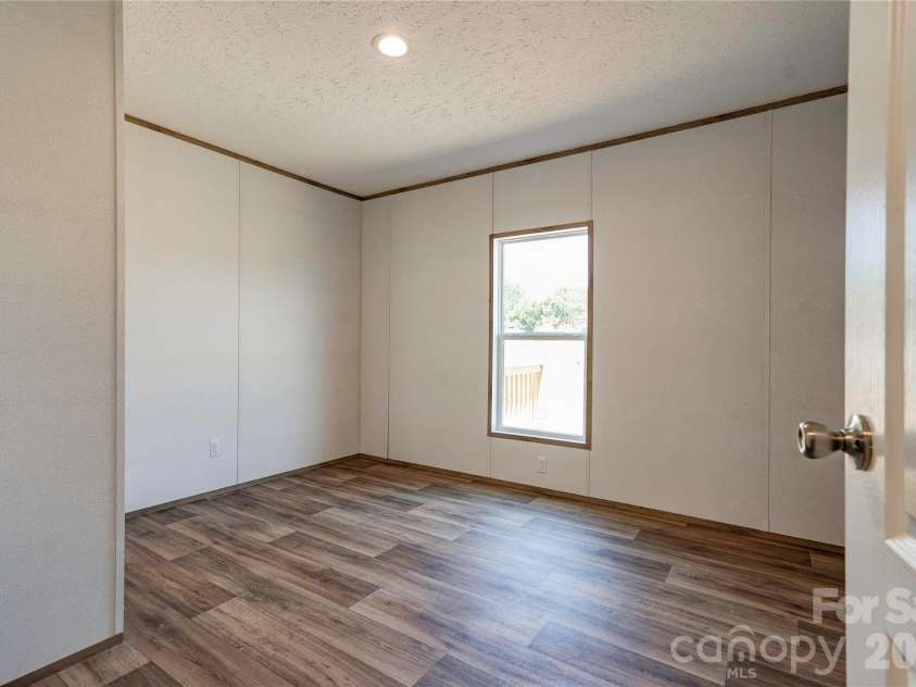 106 Advent Drive, Grover, NC 28073.  MLS# CAR4389271, YatesRealty ID 30459. Bedroom 2