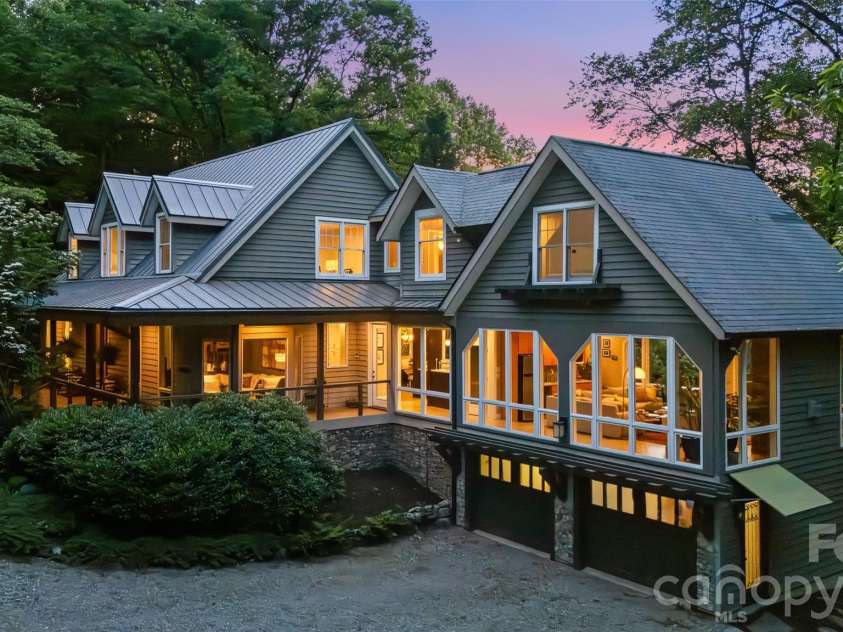 7660 Greenville Highway, Brevard, NC 28712.  MLS# CAR4380206, YatesRealty ID 30460. 