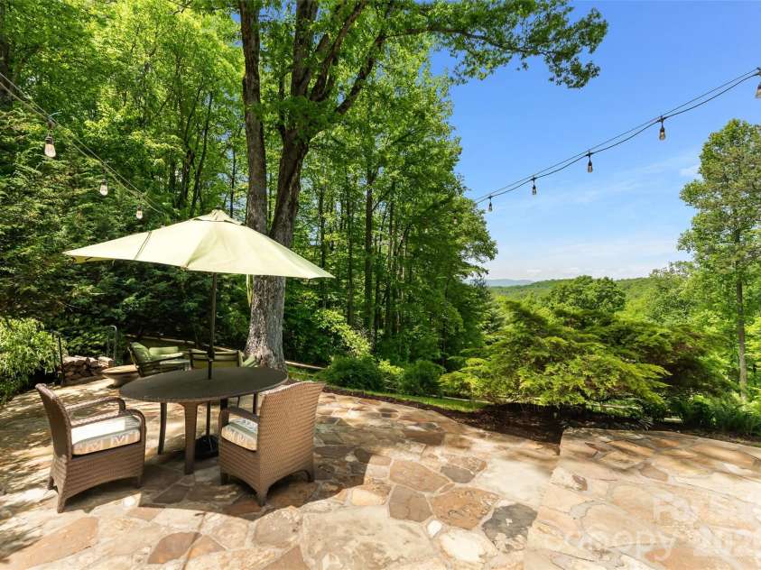 7660 Greenville Highway, Brevard, NC 28712.  MLS# CAR4380206, YatesRealty ID 30460. 
