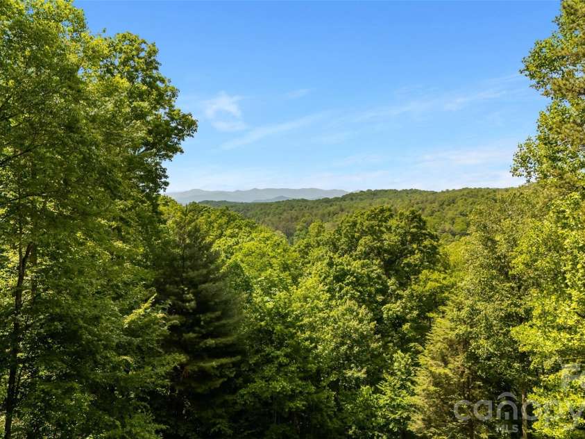 7660 Greenville Highway, Brevard, NC 28712.  MLS# CAR4380206, YatesRealty ID 30460. 