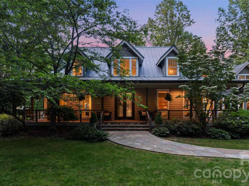 7660 Greenville Highway, Brevard, NC 28712.  MLS# CAR4380206, YatesRealty ID 30460. 