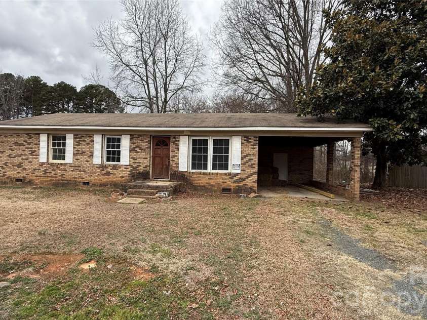 215 Gaddis Road, Oakboro, NC 28129.  MLS# CAR4390880, YatesRealty ID 30461. 