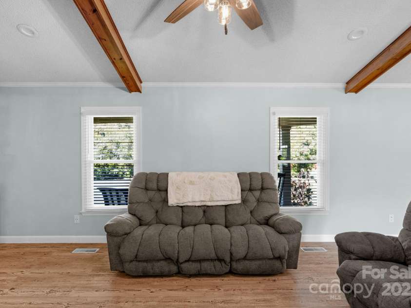 8608 Old Waxhaw Monroe Road, Waxhaw, NC 28173.  MLS# CAR4284352, YatesRealty ID 30462. 