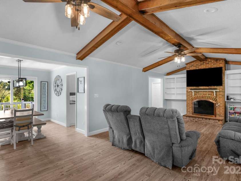 8608 Old Waxhaw Monroe Road, Waxhaw, NC 28173.  MLS# CAR4284352, YatesRealty ID 30462. 