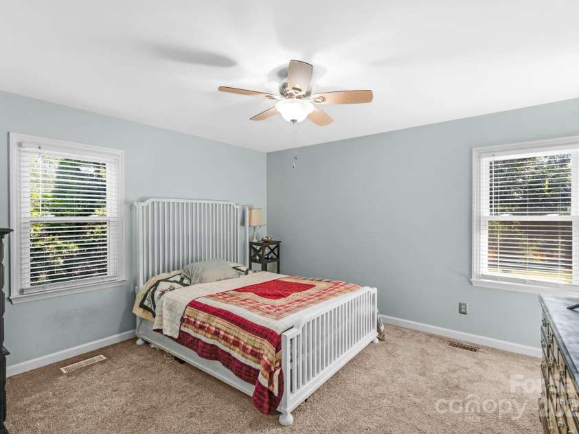 8608 Old Waxhaw Monroe Road, Waxhaw, NC 28173.  MLS# CAR4284352, YatesRealty ID 30462. 