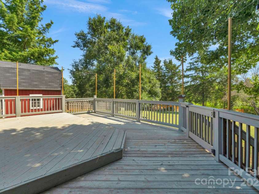 8608 Old Waxhaw Monroe Road, Waxhaw, NC 28173.  MLS# CAR4284352, YatesRealty ID 30462. 