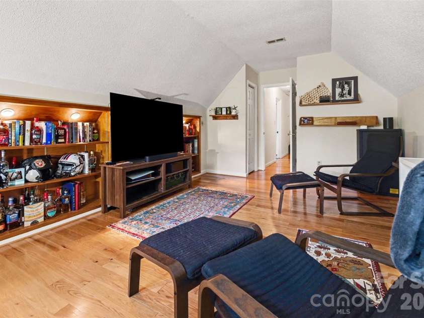 14010 Merganzer Court, Charlotte, NC 28273.  MLS# CAR4390782, YatesRealty ID 30465. 