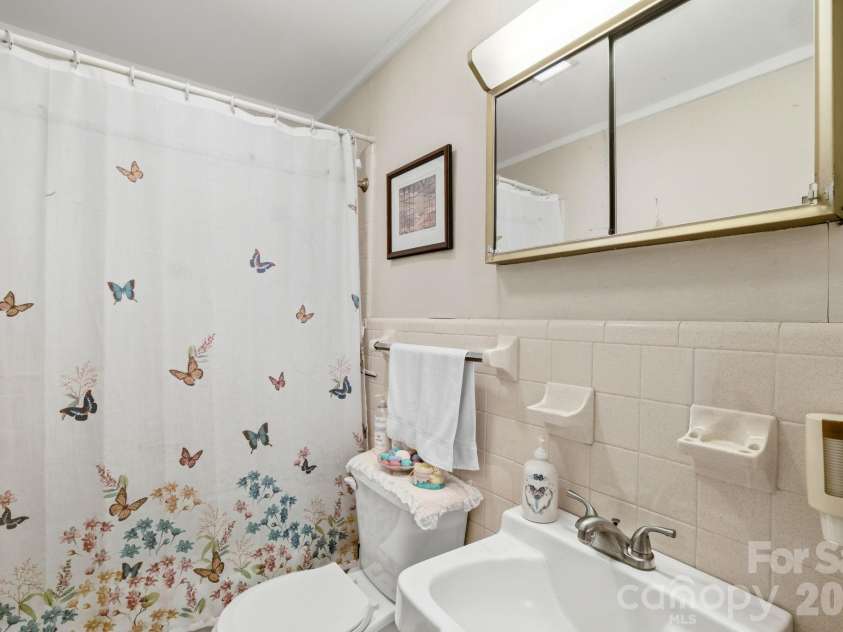 3324 Hwy 28 Road, Bryson City, NC 28713.  MLS# CAR4393444, YatesRealty ID 30466. 