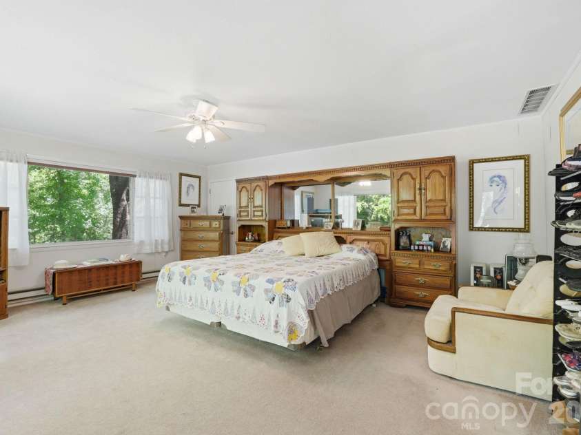 3324 Hwy 28 Road, Bryson City, NC 28713.  MLS# CAR4393444, YatesRealty ID 30466. 
