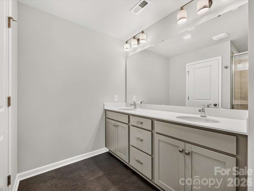 6561 Fire Lily Lane, Charlotte, NC 28216.  MLS# CAR4381611, YatesRealty ID 30467. 
