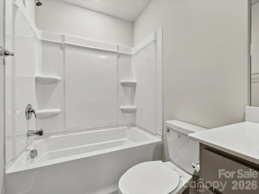 6561 Fire Lily Lane, Charlotte, NC 28216.  MLS# CAR4381611, YatesRealty ID 30467. 