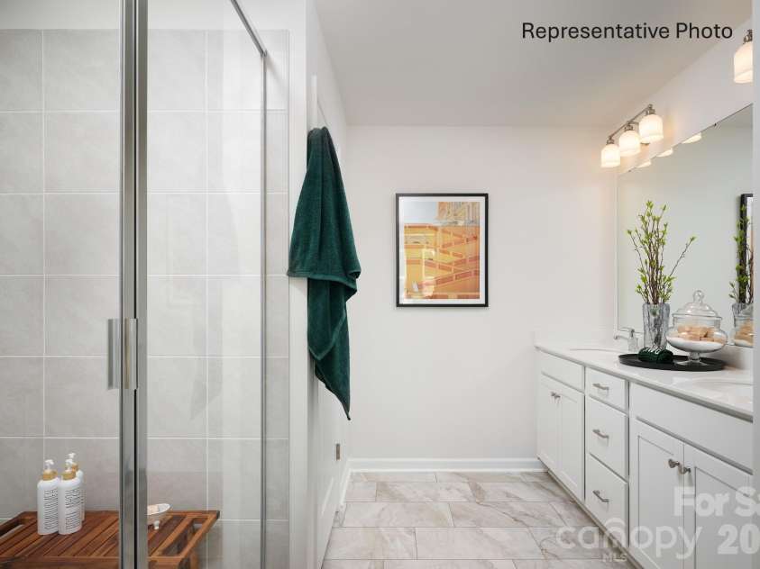 6561 Fire Lily Lane, Charlotte, NC 28216.  MLS# CAR4381611, YatesRealty ID 30467. 