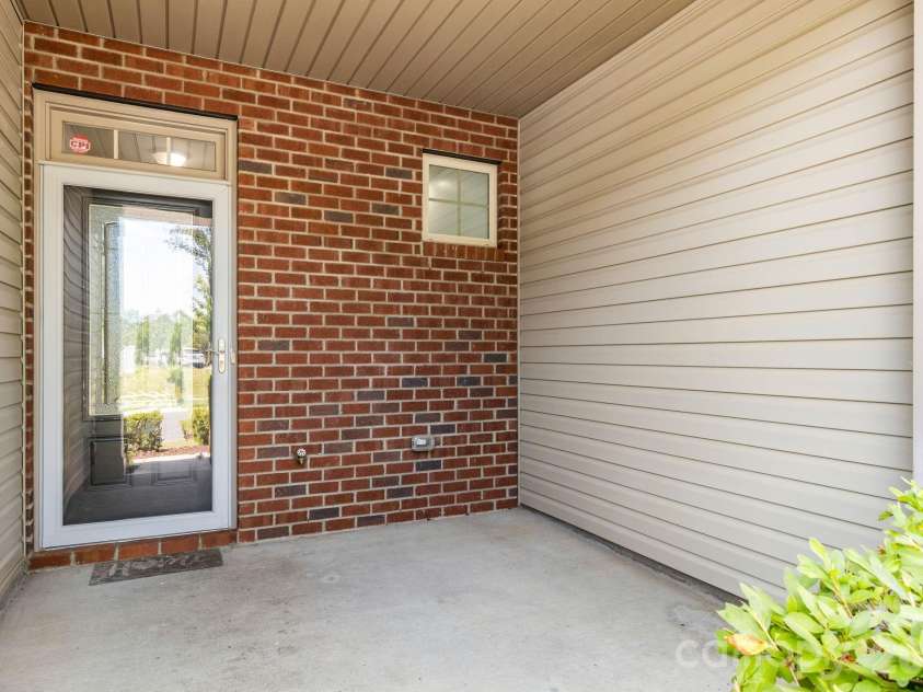 4037 Black Walnut Way, Fort Mill, SC 29707.  MLS# CAR4390497, YatesRealty ID 30468. 