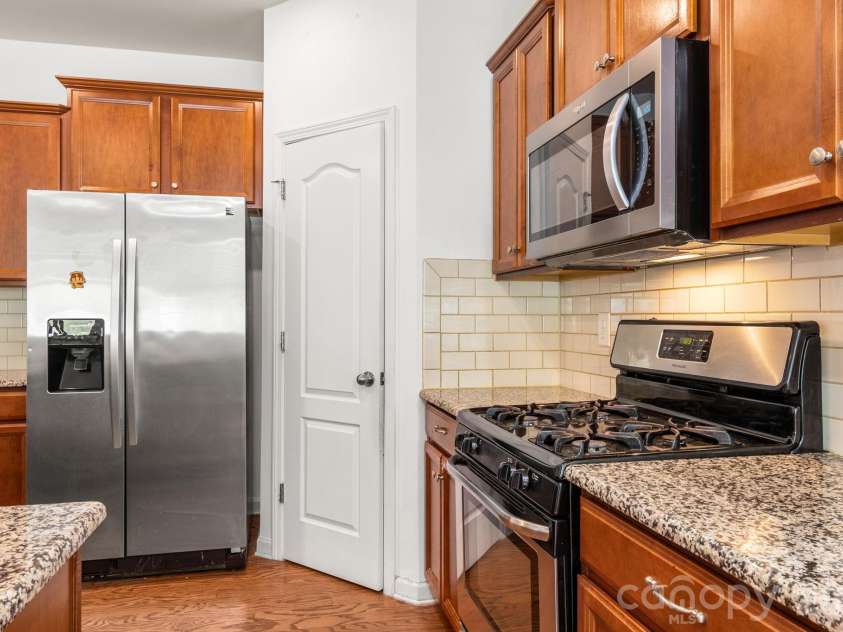 4037 Black Walnut Way, Fort Mill, SC 29707.  MLS# CAR4390497, YatesRealty ID 30468. 