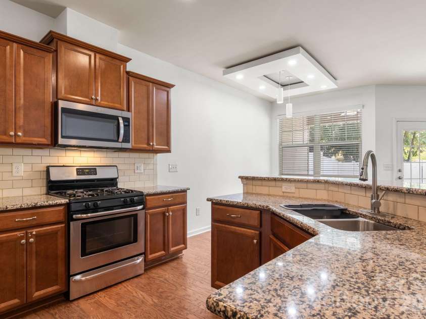 4037 Black Walnut Way, Fort Mill, SC 29707.  MLS# CAR4390497, YatesRealty ID 30468. 