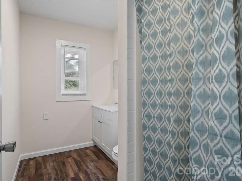 34 Stephens Road, Waynesville, NC 28786.  MLS# CAR4385365, YatesRealty ID 30469. 