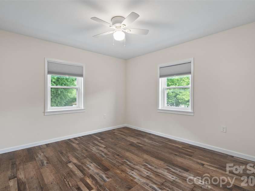 34 Stephens Road, Waynesville, NC 28786.  MLS# CAR4385365, YatesRealty ID 30469. 