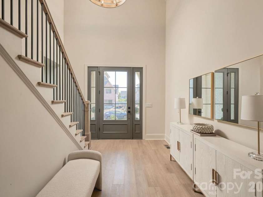 19149 Newburg Hill Road, Davidson, NC 28036.  MLS# CAR4329364, YatesRealty ID 3047. 