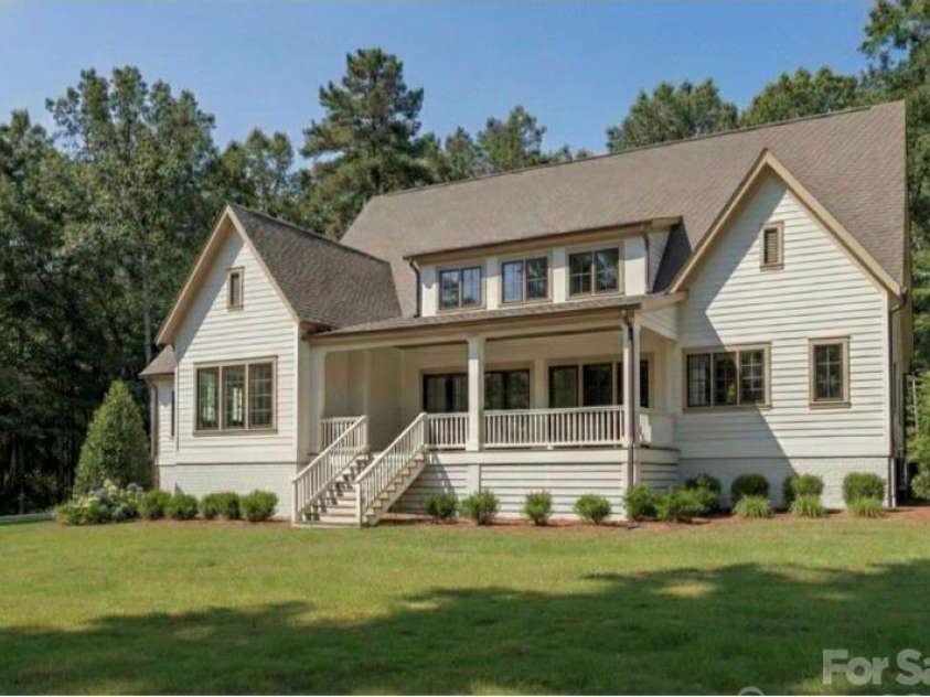 19149 Newburg Hill Road, Davidson, NC 28036.  MLS# CAR4329364, YatesRealty ID 3047. Rear View of Home