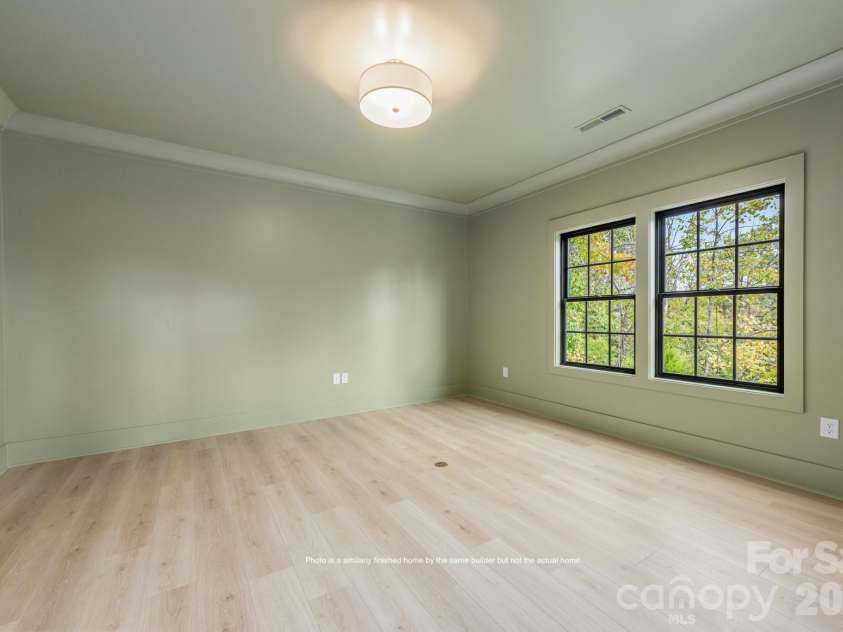19149 Newburg Hill Road, Davidson, NC 28036.  MLS# CAR4329364, YatesRealty ID 3047. Study 