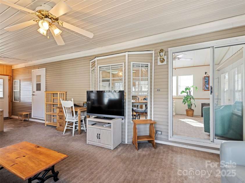 312 Mallard Loop, Waynesville, NC 28785.  MLS# CAR4223969, YatesRealty ID 3047. 