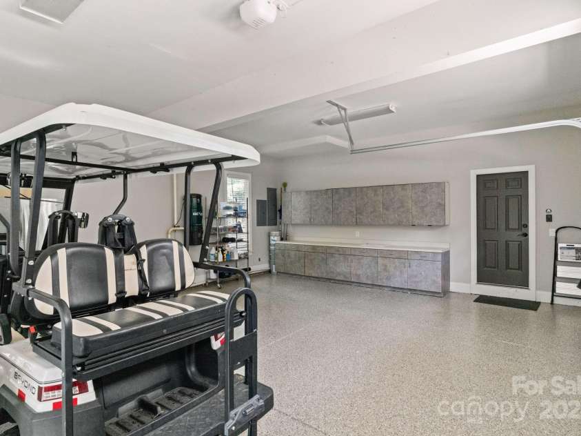 1032 Spyglass Lane, Waxhaw, NC 28173.  MLS# CAR4269665, YatesRealty ID 30472. 