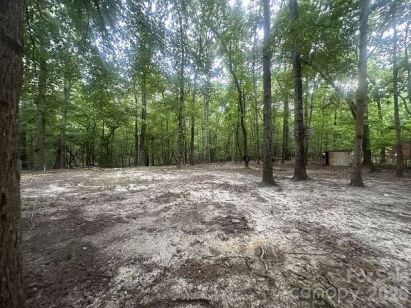 1018 Love Valley Road, Clover, SC 29710.  MLS# CAR4388364, YatesRealty ID 30476. 
