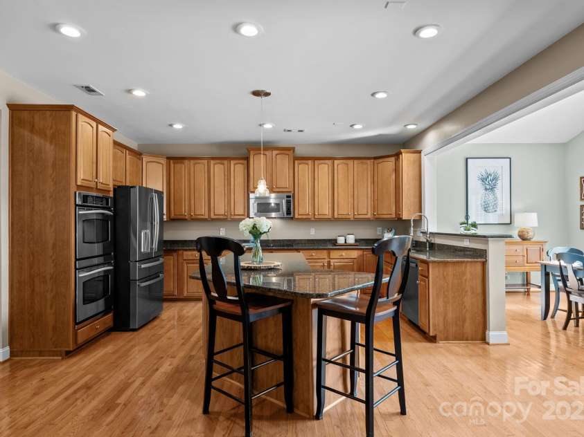 6703 Garden Hill Drive, Huntersville, NC 28078.  MLS# CAR4265776, YatesRealty ID 30476. 