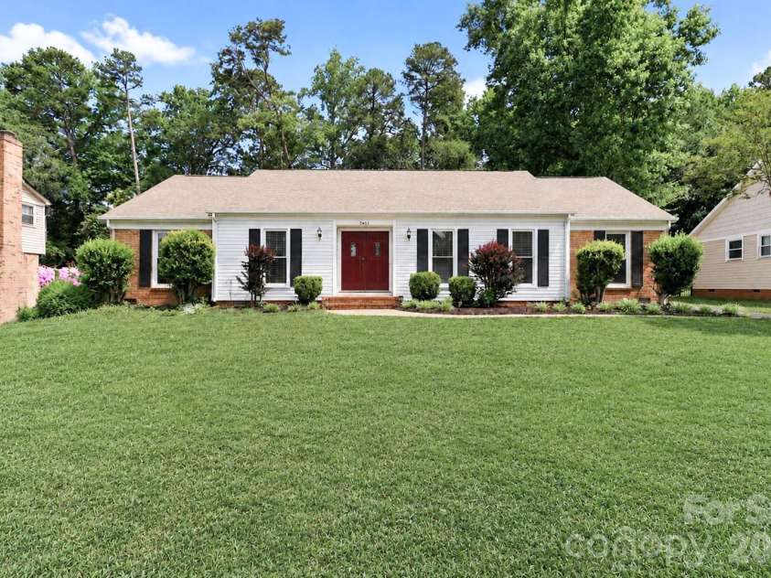 7441 Riding Trail Road, Charlotte, NC 28212.  MLS# CAR4391897, YatesRealty ID 30478. 