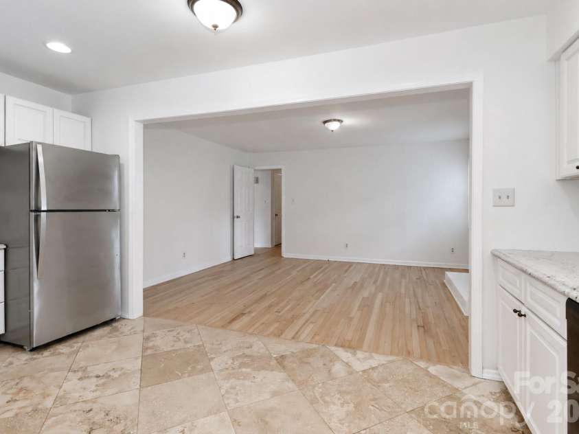 7441 Riding Trail Road, Charlotte, NC 28212.  MLS# CAR4391897, YatesRealty ID 30478. 