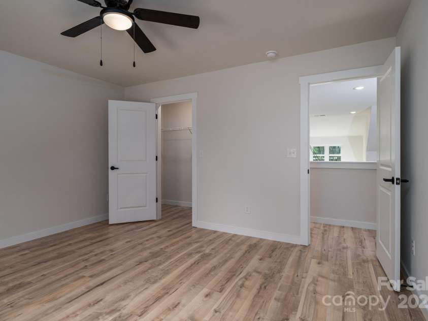 207 9th Court, Conover, NC 28613.  MLS# CAR4258664, YatesRealty ID 30479. 2nd floor bedroom 2