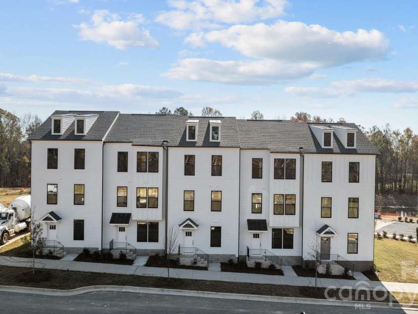 3025 Rozzelles Ferry Road, Charlotte, NC 28208.  MLS# CAR4340819, YatesRealty ID 3048. Representative Photo